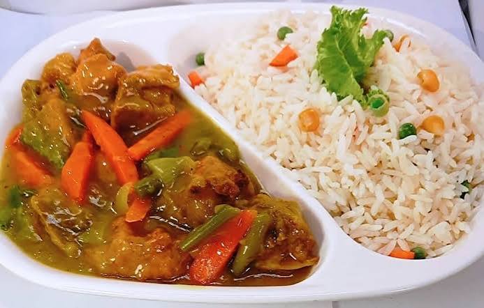 White Rice and Sauce